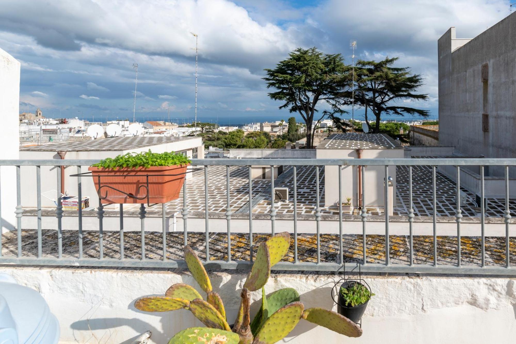 Sant Oronzo Palace Ostuni Exterior foto